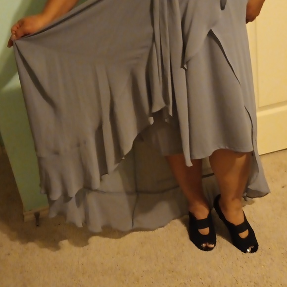 Dress - Picture 5 of 6